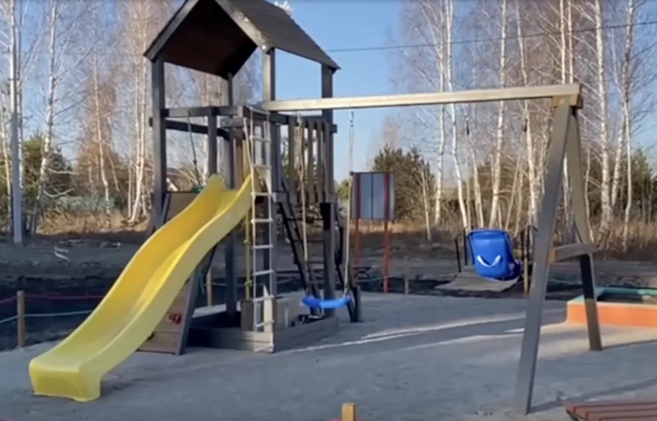 Детская площадка в квартале «Синара Пляж» готова!